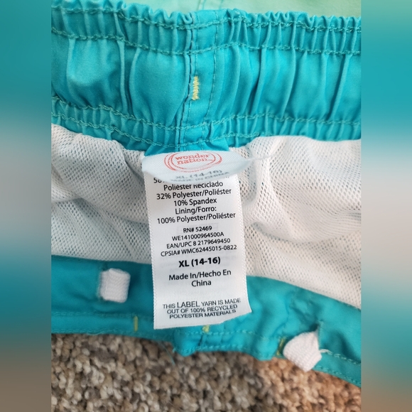 Boys Board Shorts/Swim Trunks (XL 14/16) - Picture 3 of 3